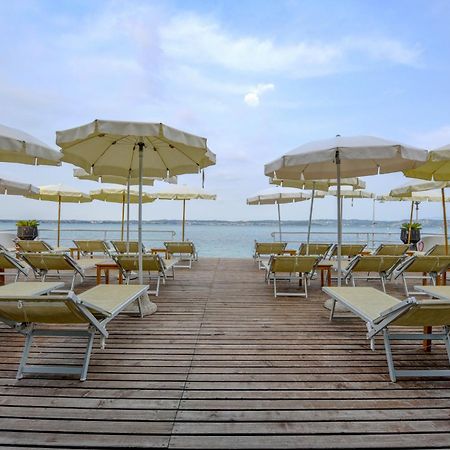 Hotel Flaminia Sirmione Esterno foto