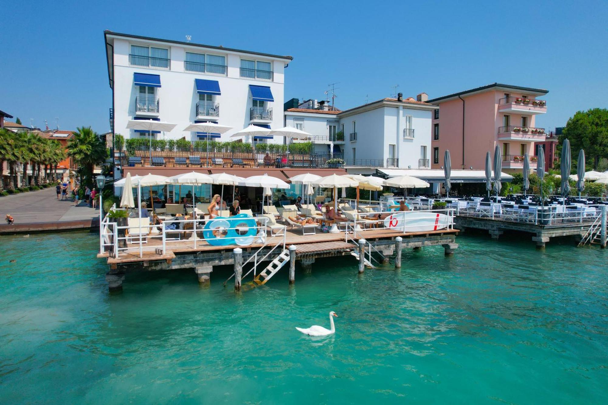 Hotel Flaminia Sirmione Esterno foto