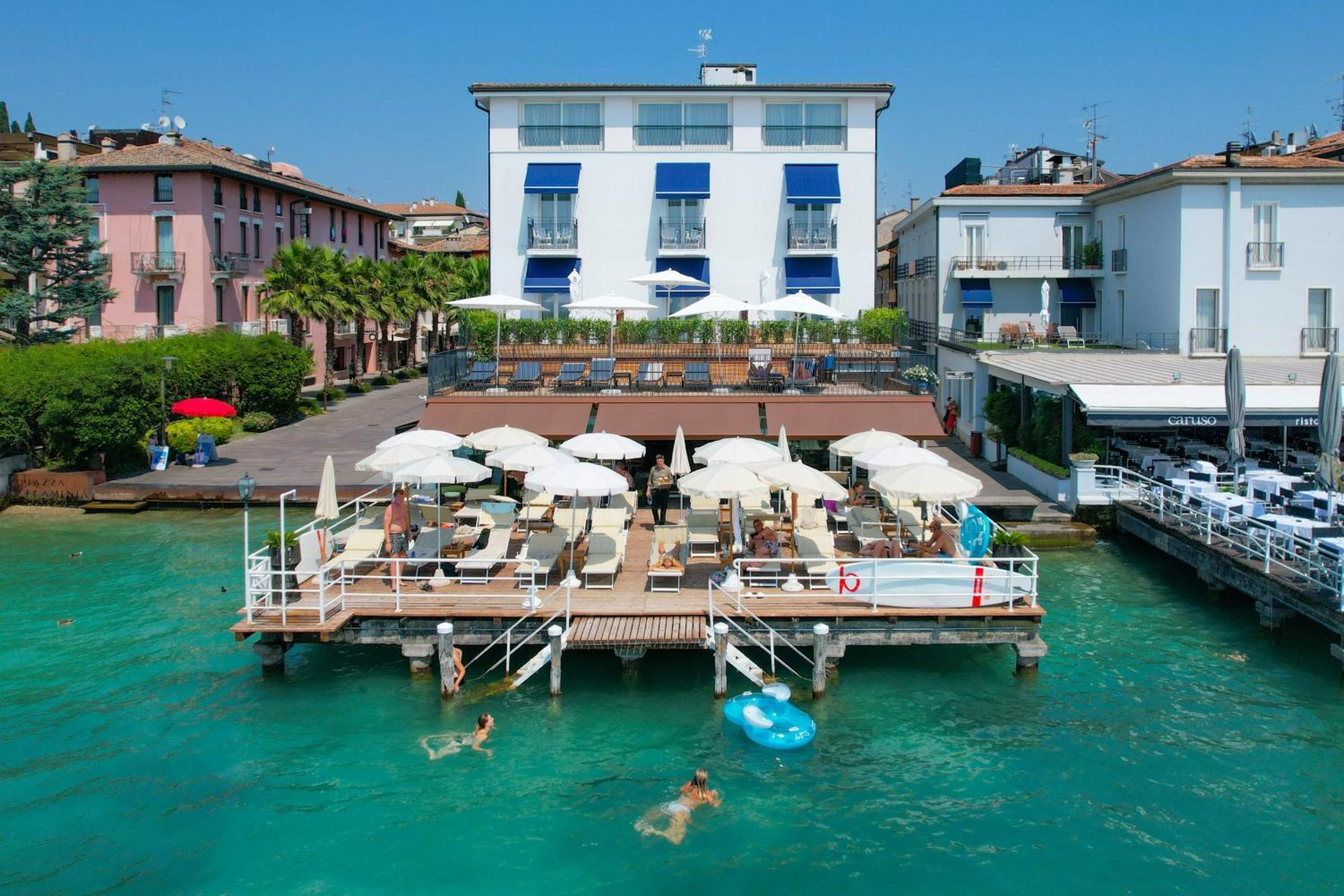 Hotel Flaminia Sirmione Esterno foto