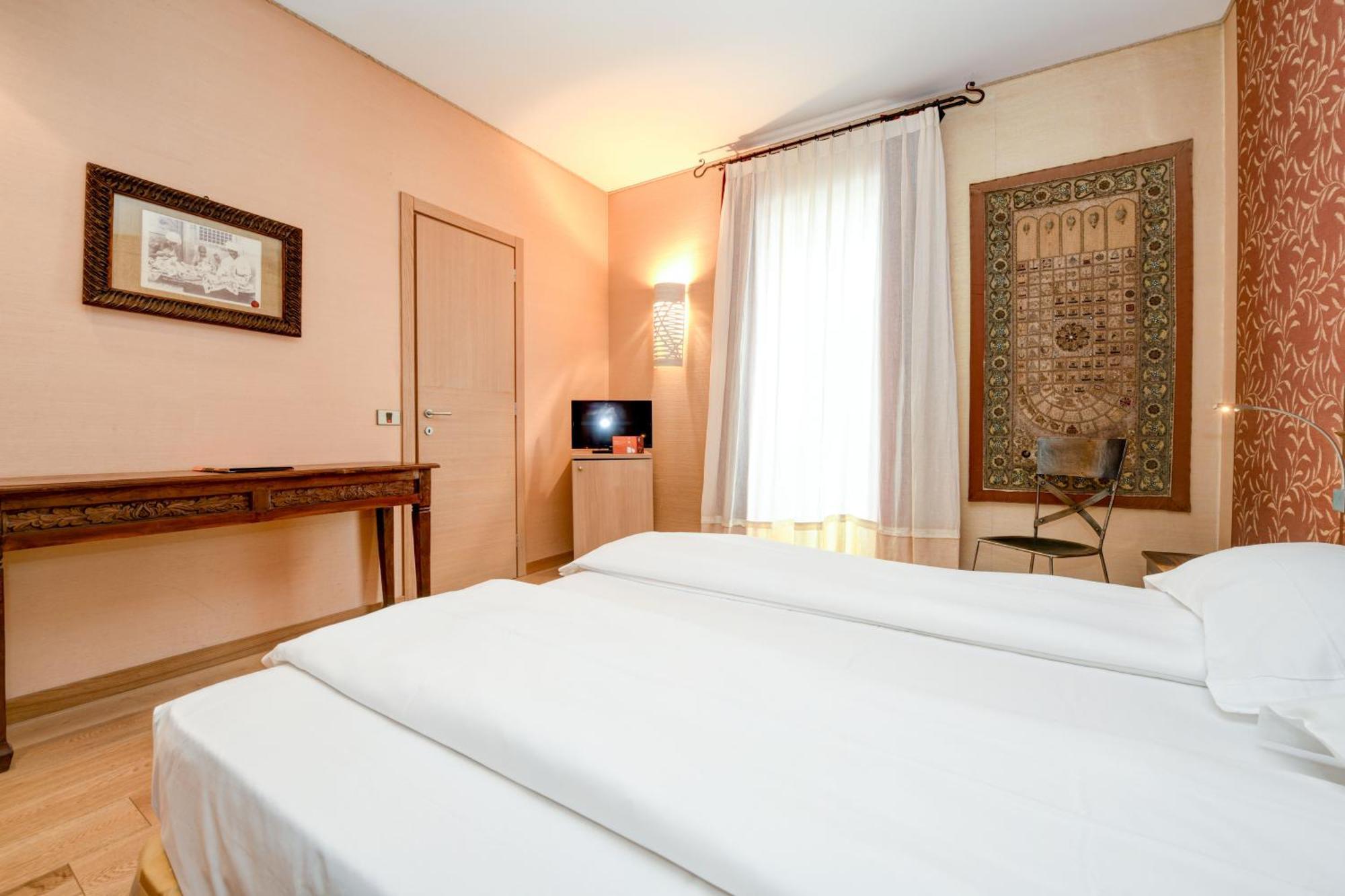 Hotel Flaminia Sirmione Camera foto