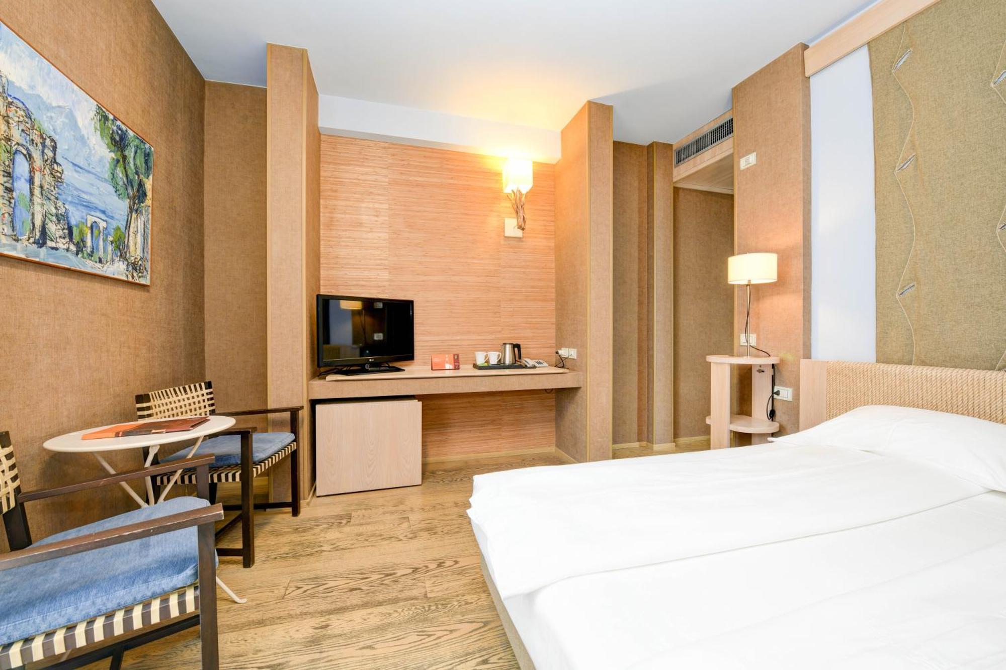 Hotel Flaminia Sirmione Camera foto